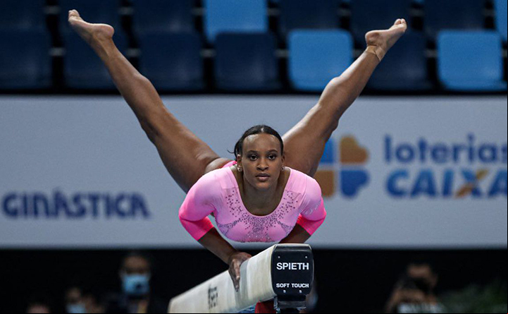 Brasileira, campeã mundial de ginástica artística