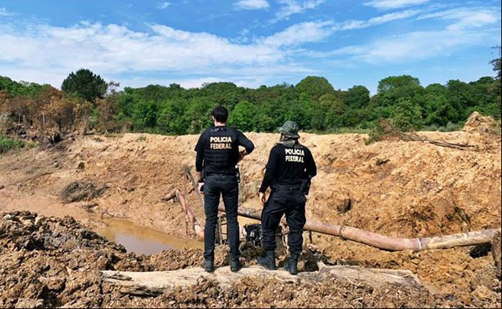 Polícia Federal prende garimpeiro e ouro ilegal, na Amazônia